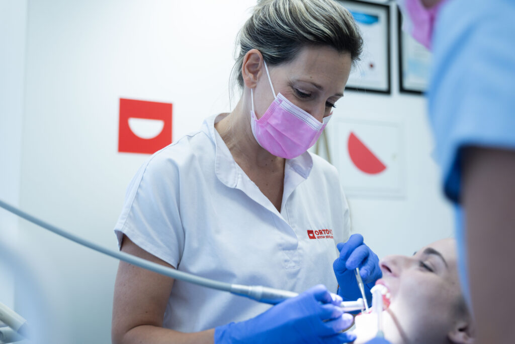 formazione della carie nei denti